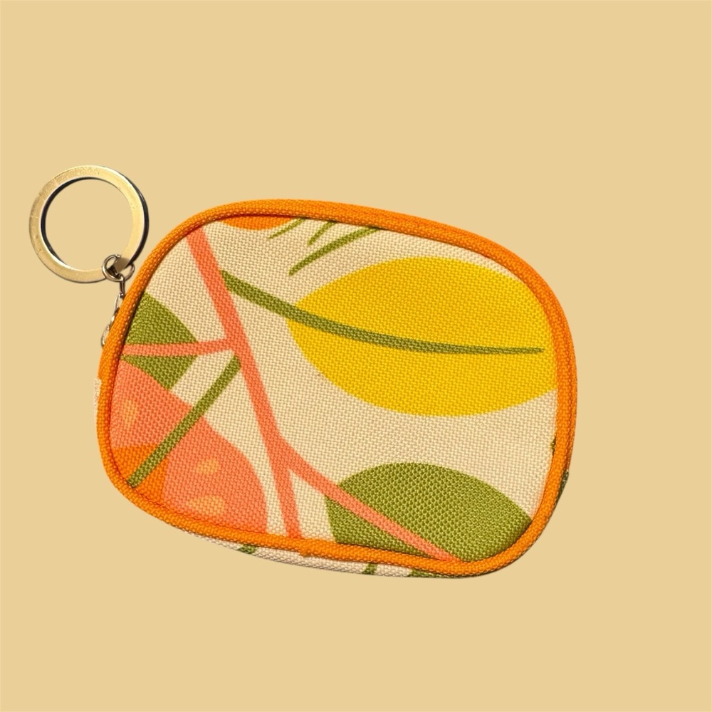 Leaves Zipper Pouch | Keyring - Picture 3 of 3